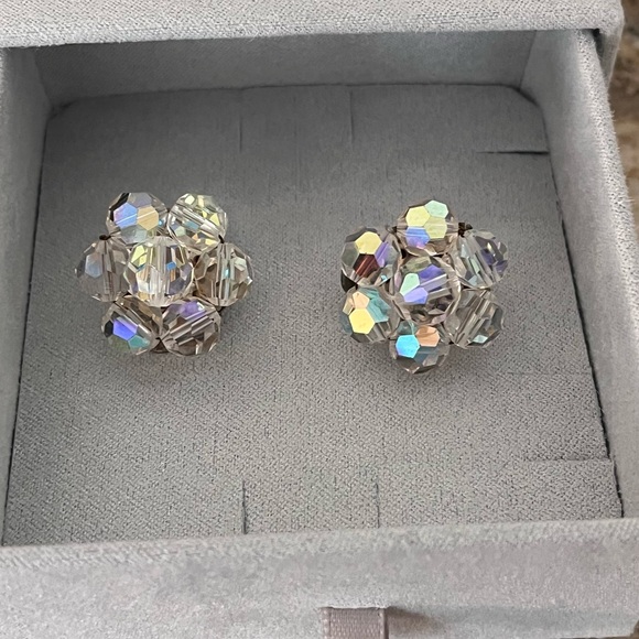 Jewelry - Vintage Aurora Borealis Crystal Cluster Clip-on Earrings